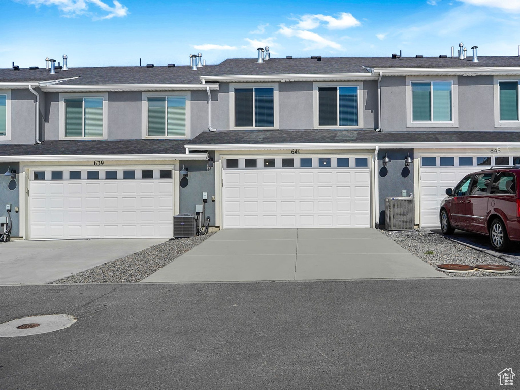 Photo 3 for MLS #2113804 at 641 Hal St