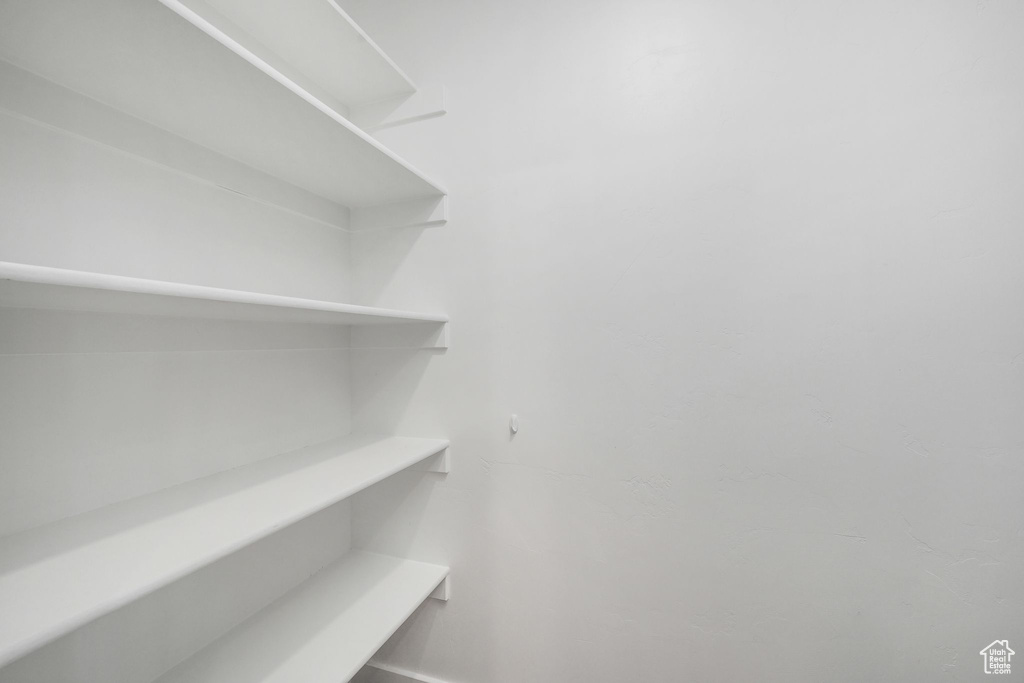 Photo 15 for MLS #2113804 at 641 Hal St