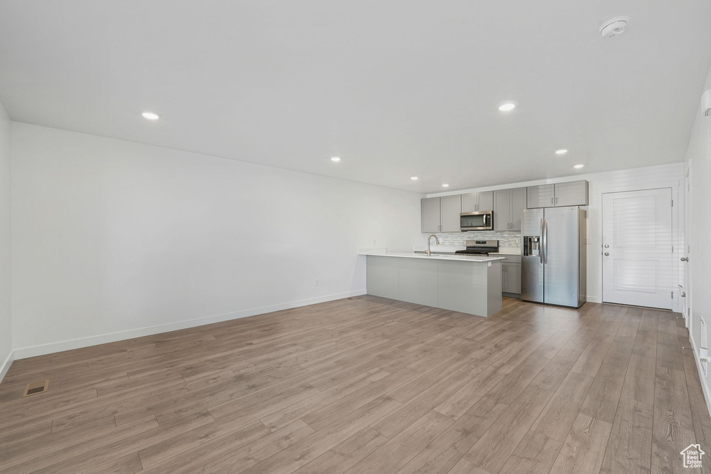 Photo 5 for MLS #2113804 at 641 Hal St