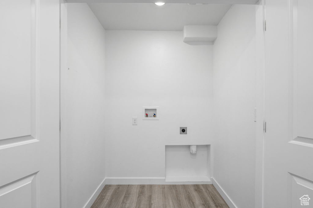 Photo 12 for MLS #2113804 at 641 Hal St