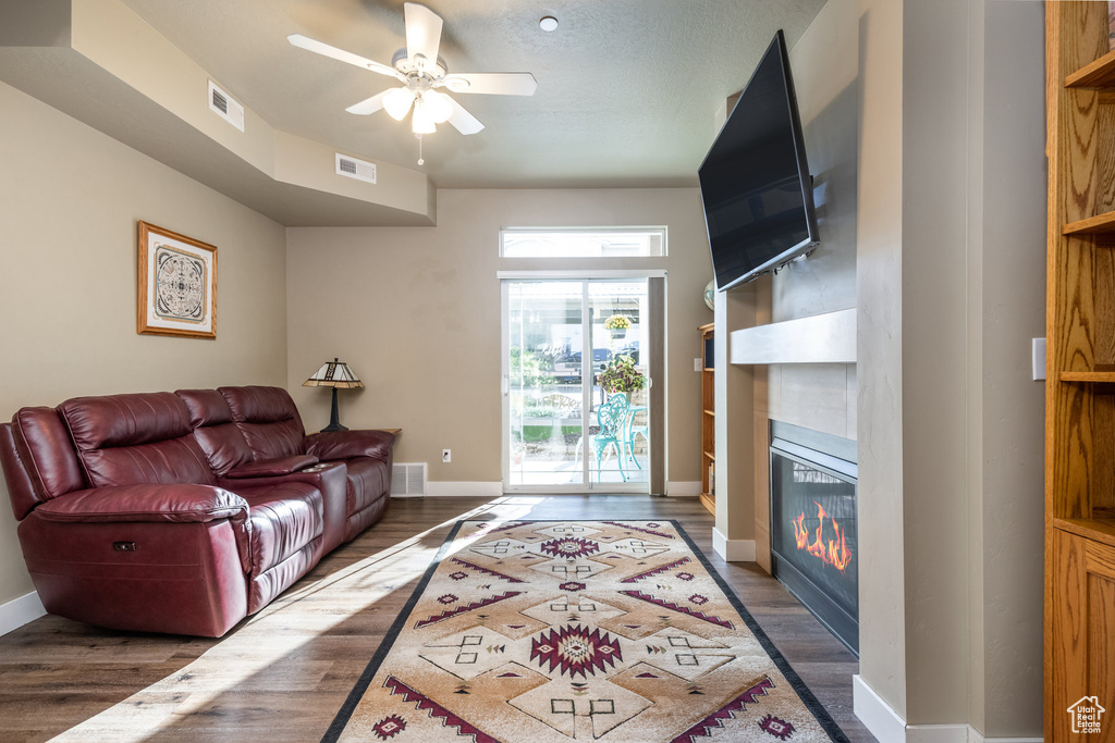 Photo 7 for MLS #2113810 at 1035 S 500 East #I101