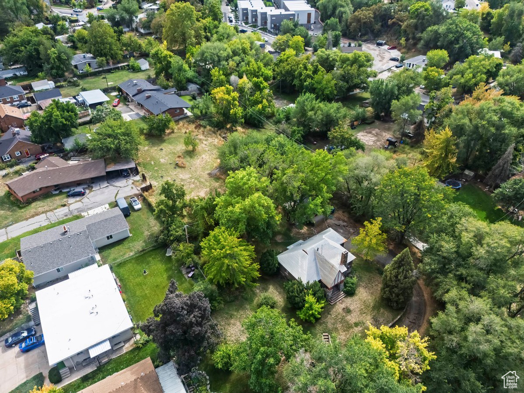 225 CHIMES DR South Ogden, UT 84405