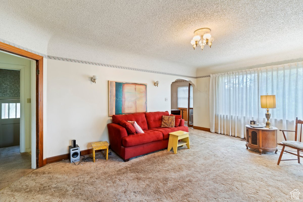 225 CHIMES DR South Ogden, UT 84405