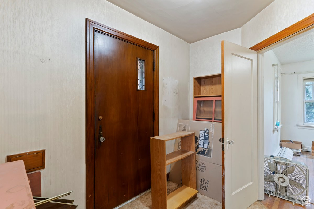 225 CHIMES DR South Ogden, UT 84405