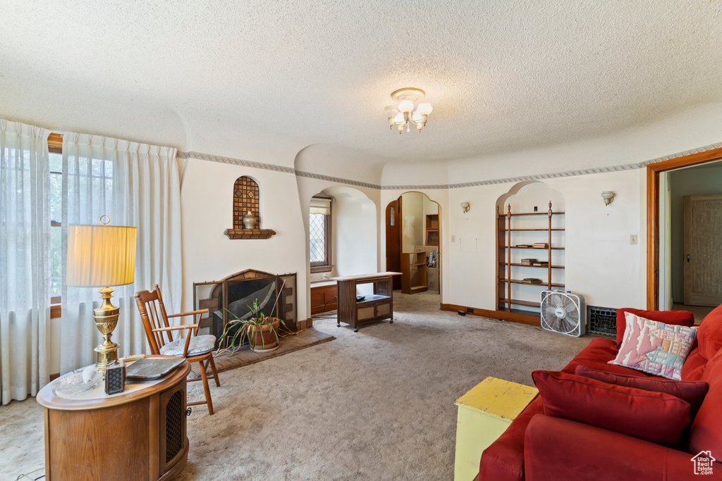 225 CHIMES DR South Ogden, UT 84405