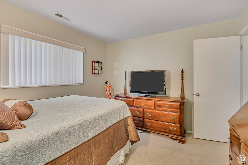 Photo 15 for MLS #2113817 at 1697 E Woodbridge Dr #4