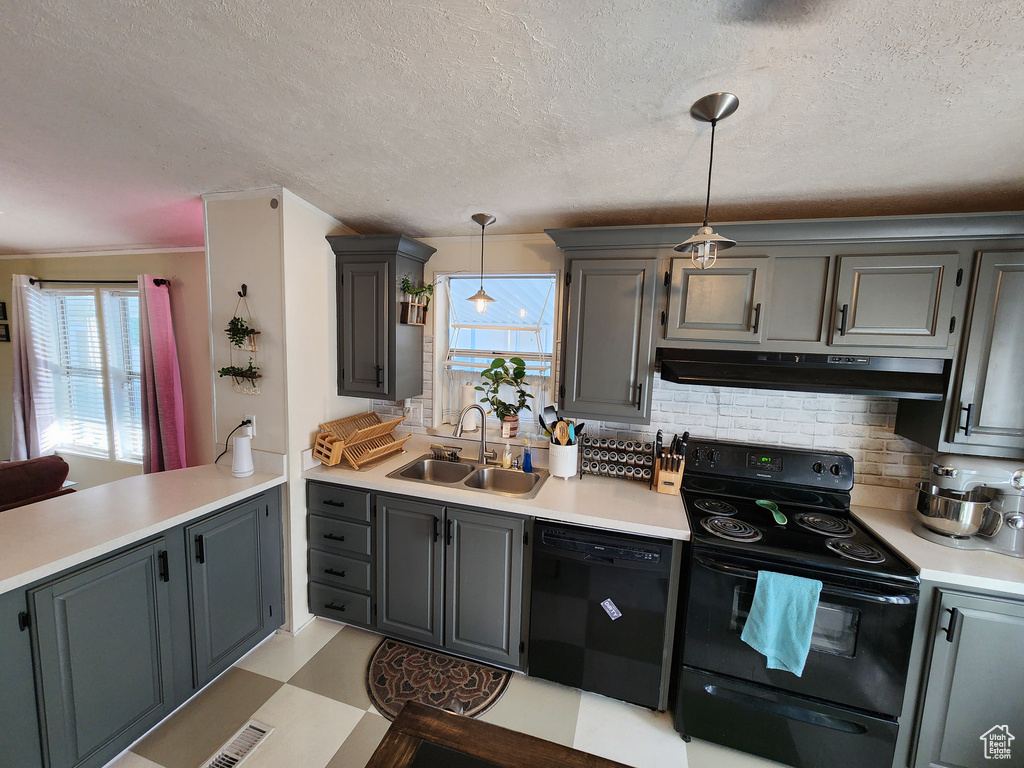 Photo 4 for MLS #2113823 at 874 W Mount Nebo Dr
