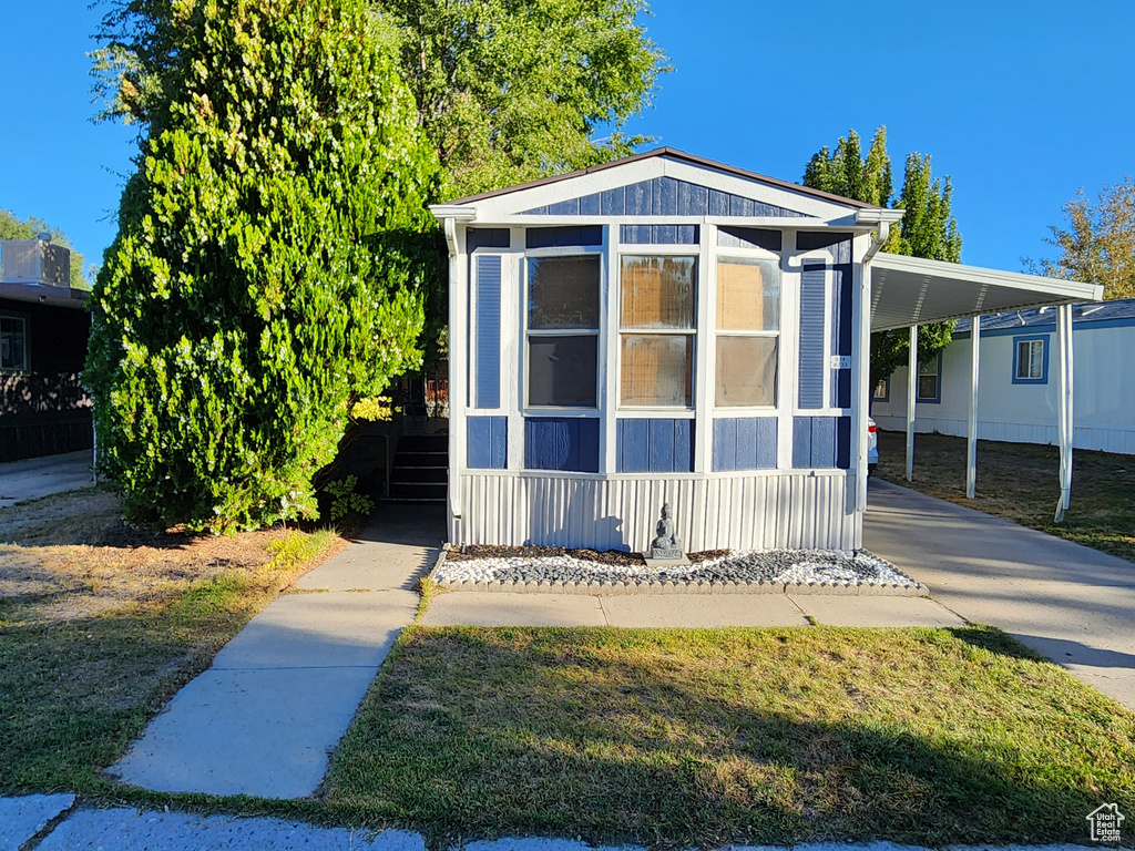 Photo 15 for MLS #2113823 at 874 W Mount Nebo Dr