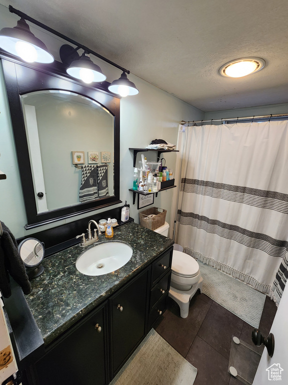 Photo 11 for MLS #2113823 at 874 W Mount Nebo Dr