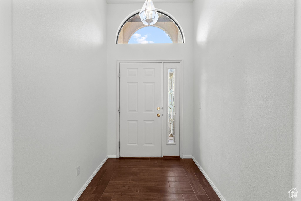 Photo 7 for MLS #2113827 at 545 S Valley Dr #162