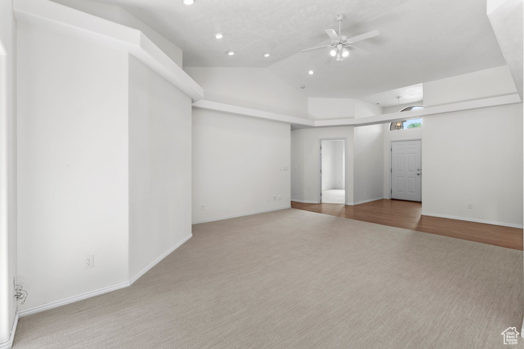 Photo 8 for MLS #2113827 at 545 S Valley Dr #162