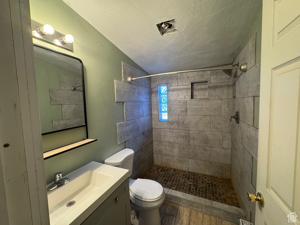 Photo 13 for MLS #2113830 at 1414 E Huntcreek Dr