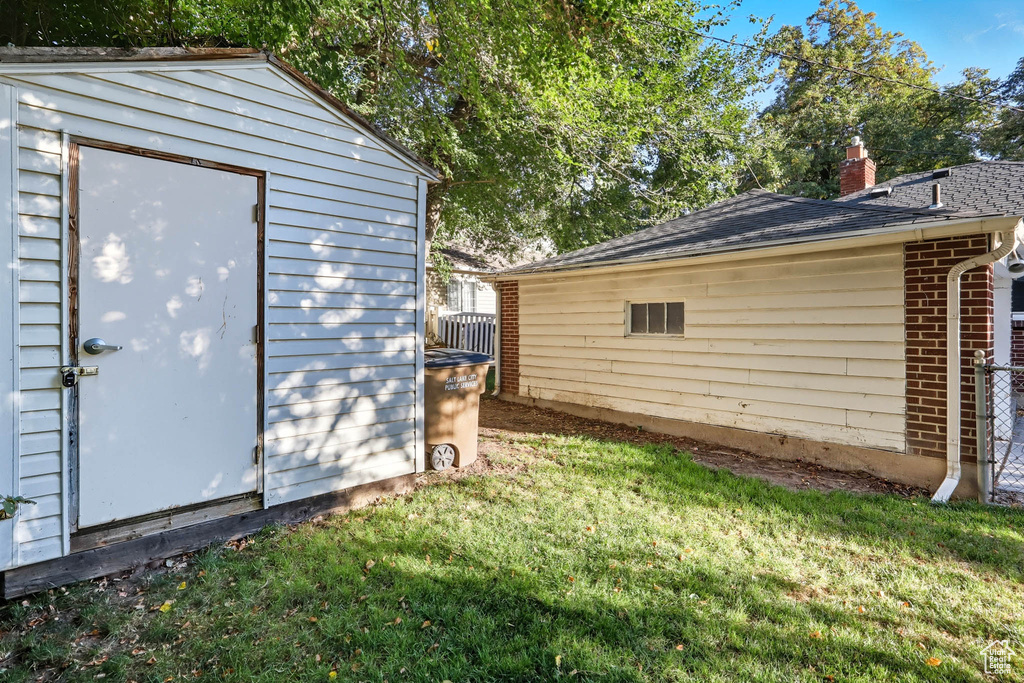 1903 E SYLVAN AVE Salt Lake City, UT 84108