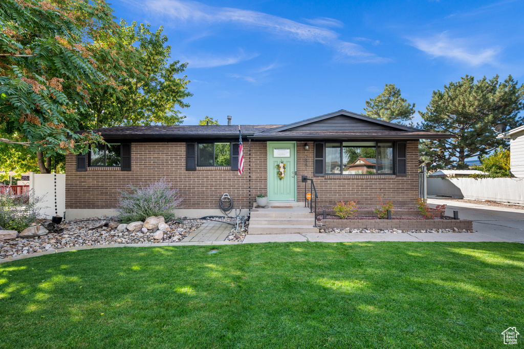 Photo 2 for MLS #2113845 at 2881 W 7500 South