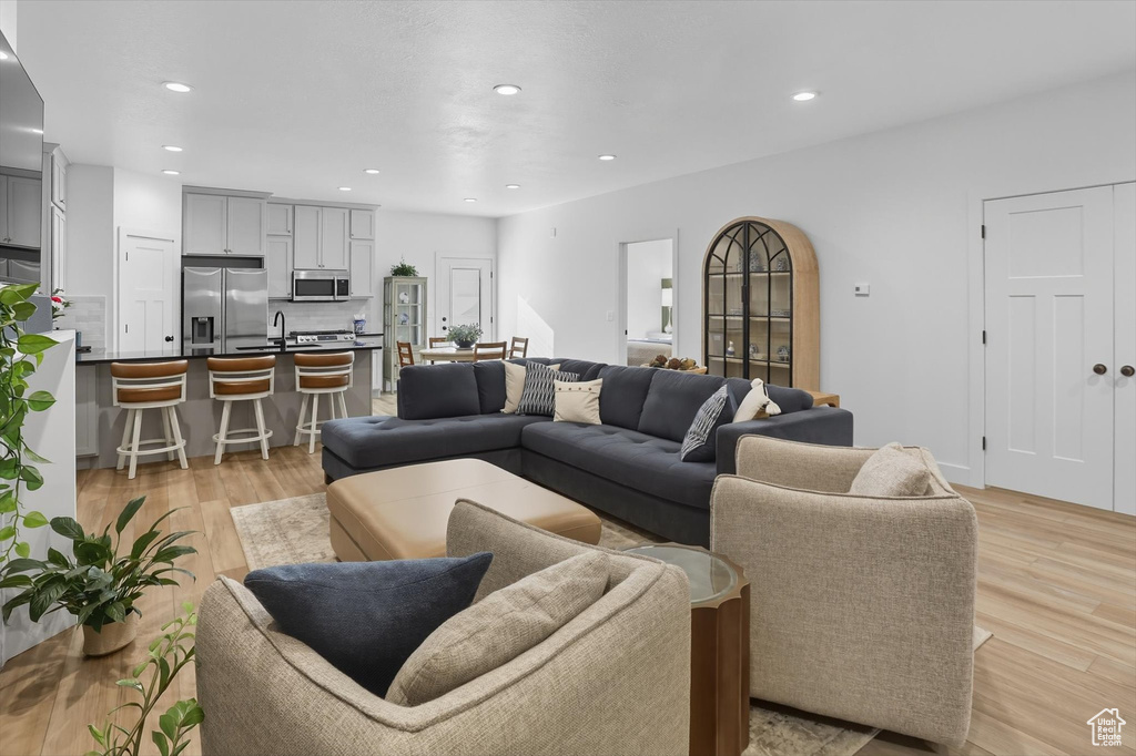 Photo 6 for MLS #2113846 at 813 S 380 East