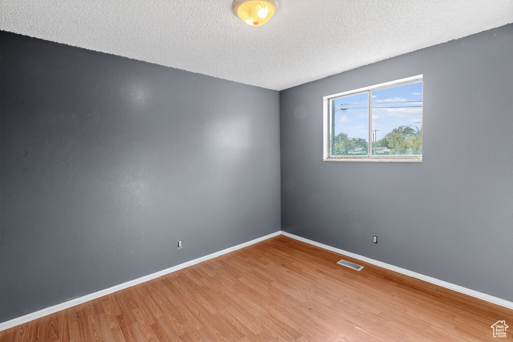 Photo 6 for MLS #2113850 at 4353 W 3335 South