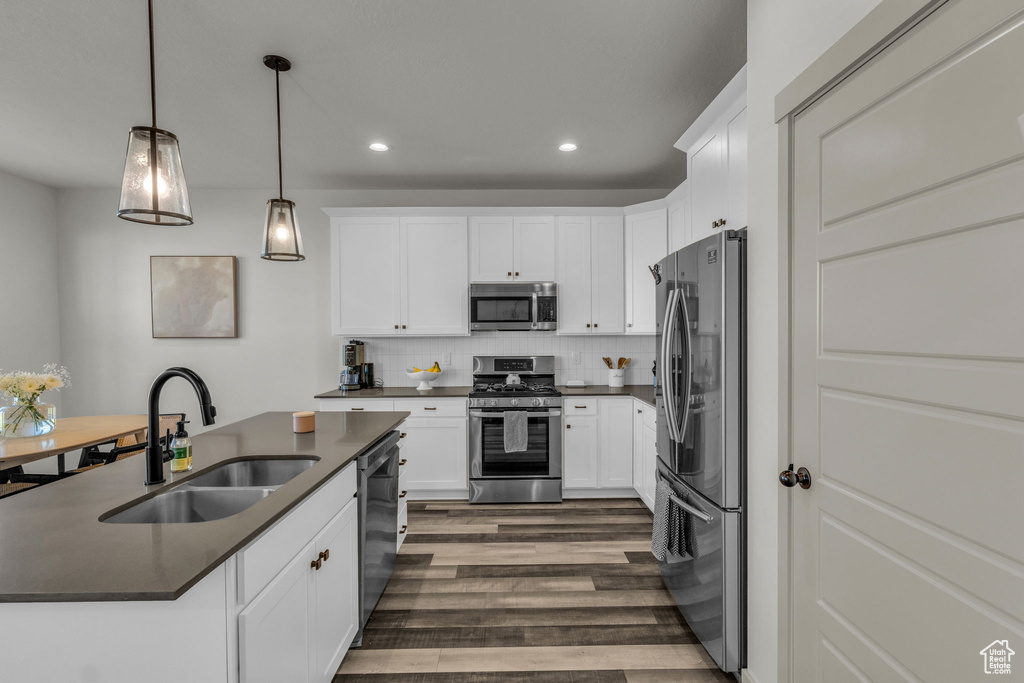 Photo 7 for MLS #2113852 at 5829 W Lake Ave