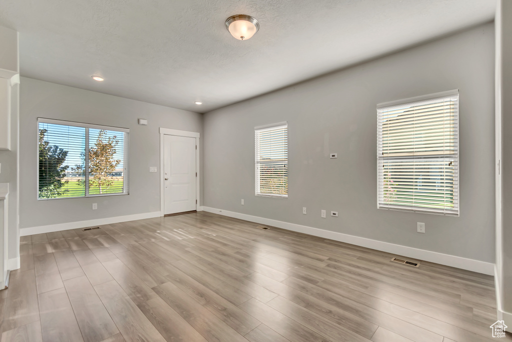 Photo 12 for MLS #2113853 at 3846 E Cunninghill Dr