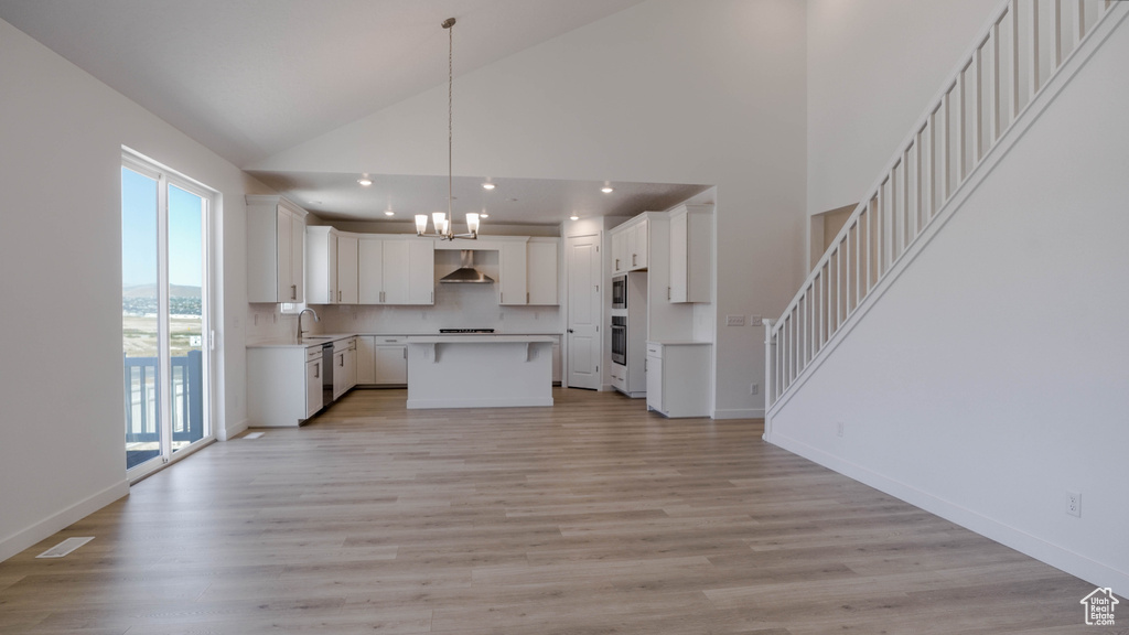 Photo 11 for MLS #2113866 at 1271 S Jake Dr #227