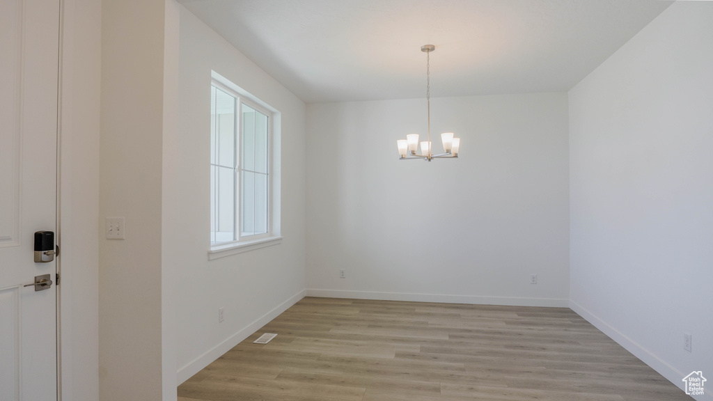 Photo 3 for MLS #2113866 at 1271 S Jake Dr #227