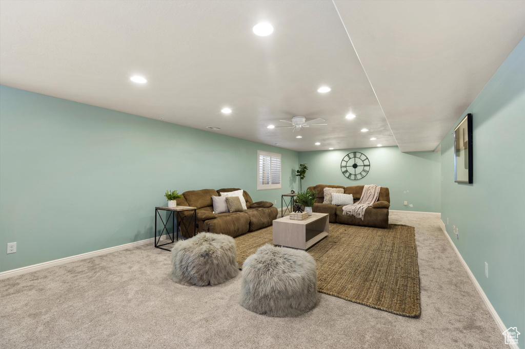 2127 S 350 E Clearfield, UT 84015