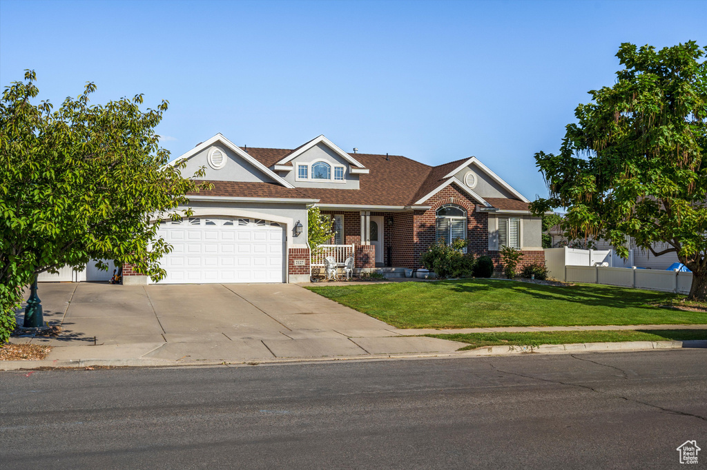 2127 S 350 E Clearfield, UT 84015