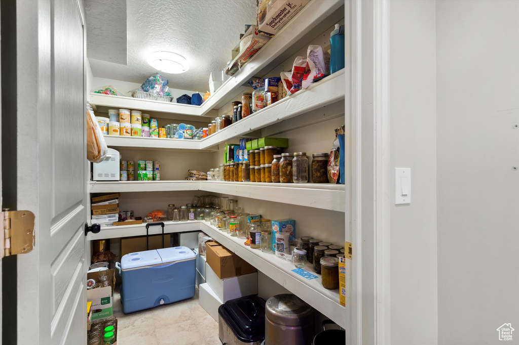 2127 S 350 E Clearfield, UT 84015