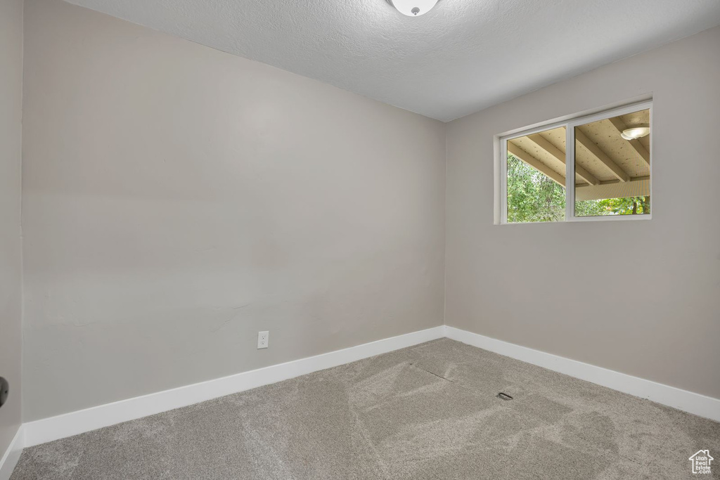 2236 S GRAMERCY AVE Ogden, UT 84404