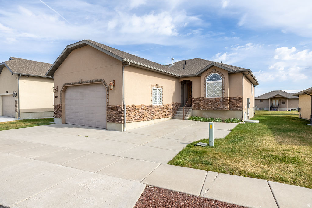 2034 S COTTAGE LN Garden City, UT 84028