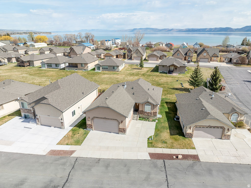 2034 S COTTAGE LN Garden City, UT 84028