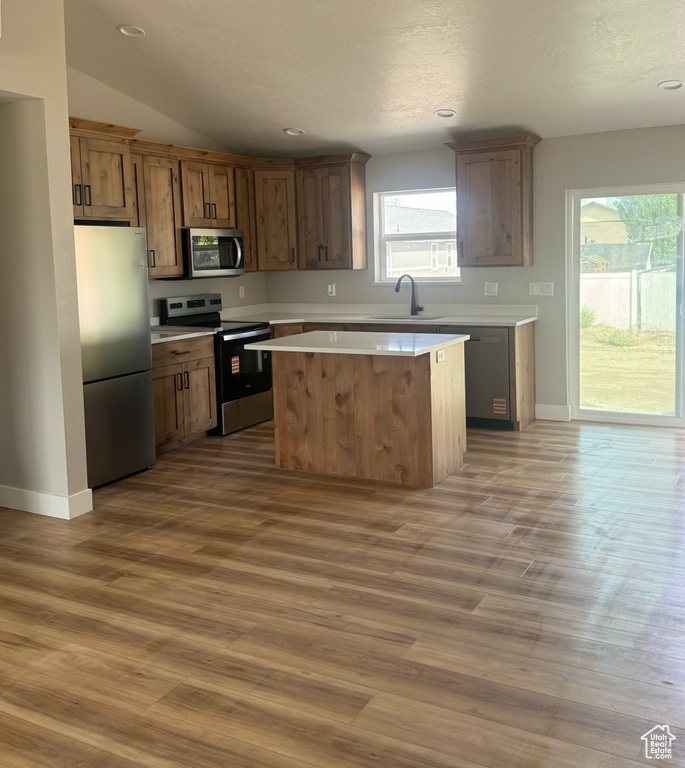 Photo 4 for MLS #2113892 at 135 S 350 East