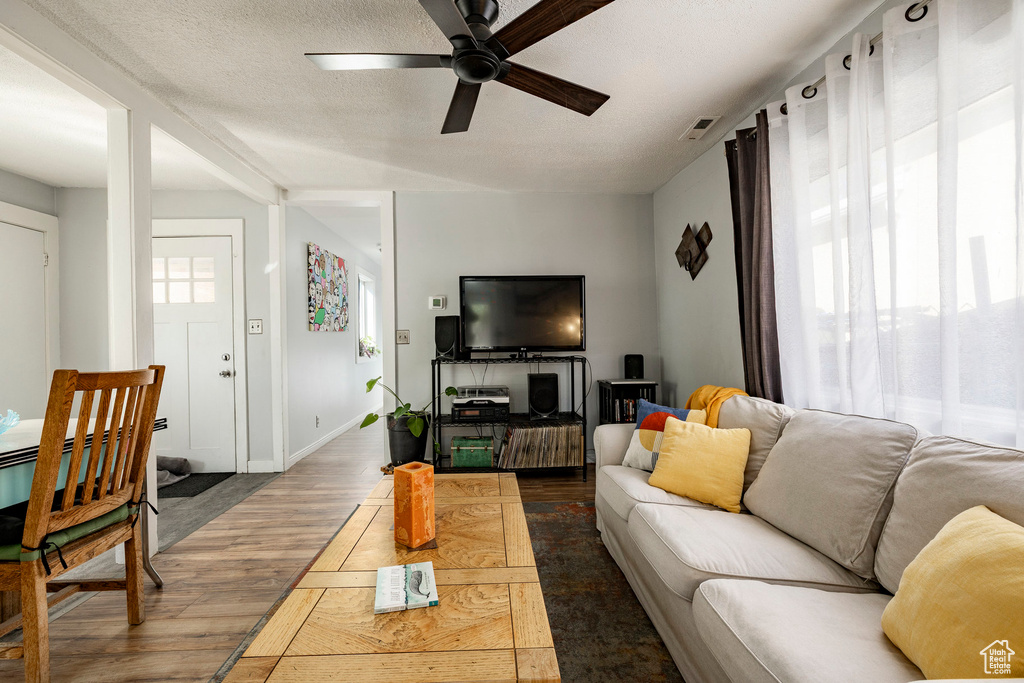 Photo 4 for MLS #2113893 at 154 N 1000 West