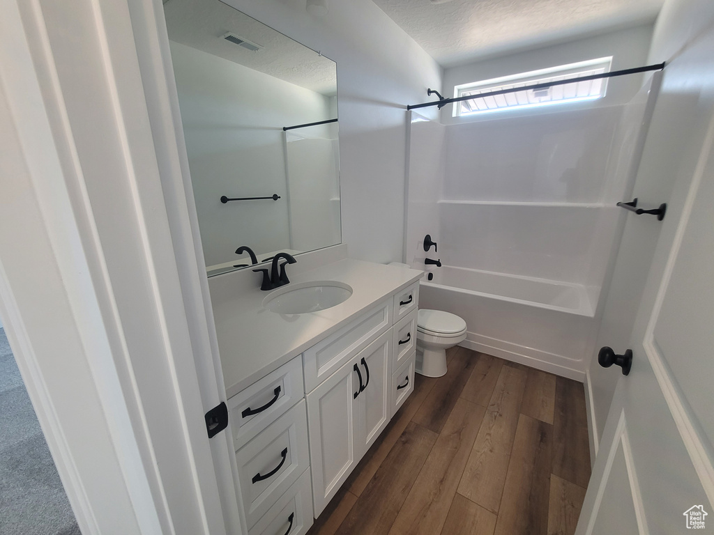Photo 7 for MLS #2113903 at 669 N Plainsman Dr #112