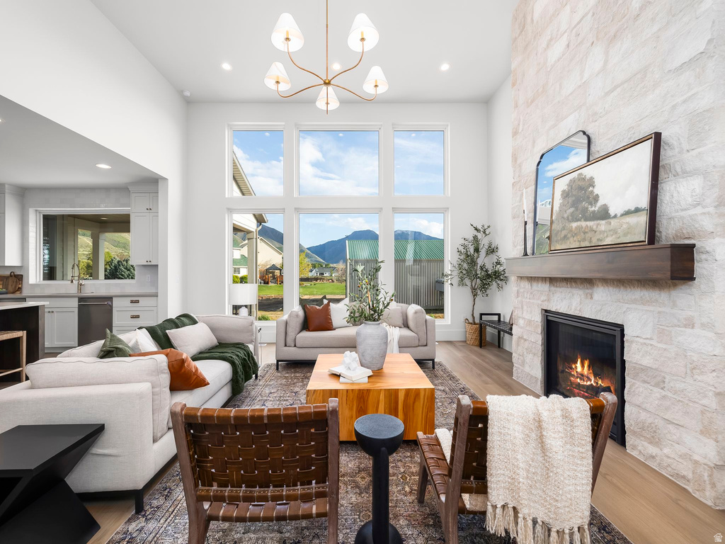161 W 250 S Mapleton, UT 84664