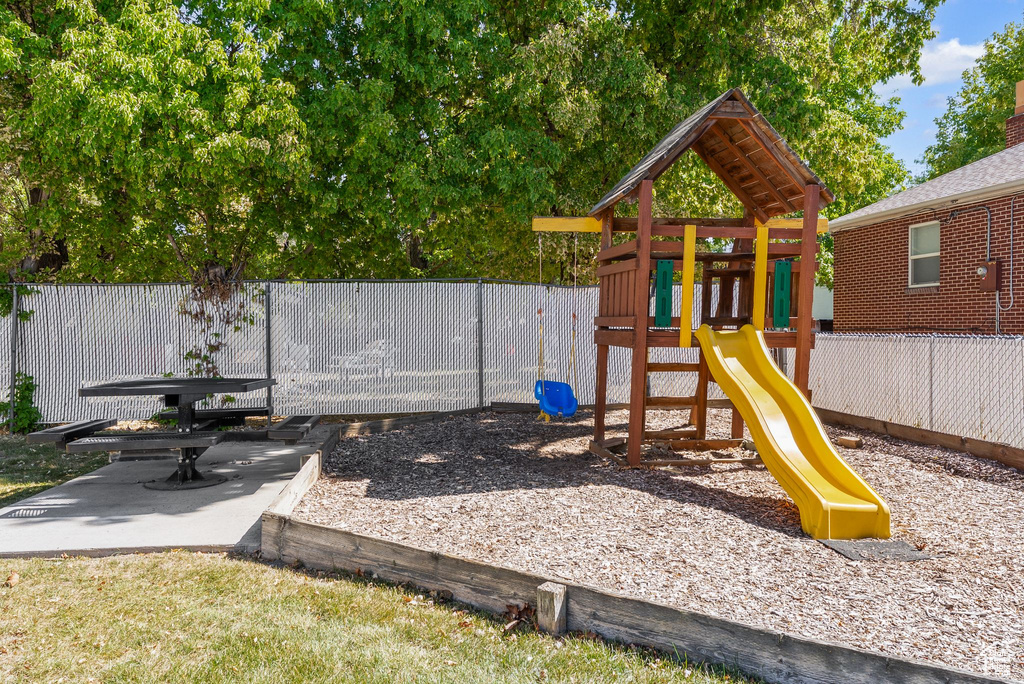 875 E ARROWHEAD LN #34 Murray, UT 84107