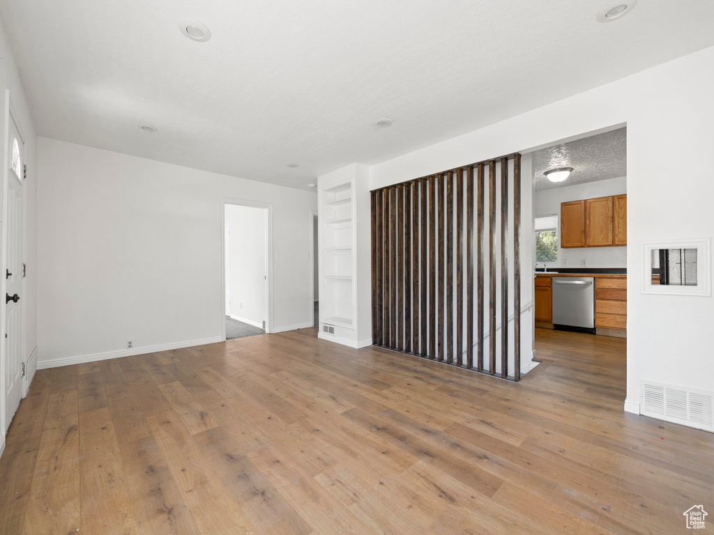 Photo 8 for MLS #2113914 at 1109 E 360 South