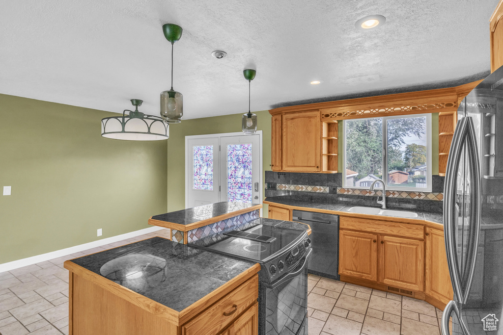 Photo 7 for MLS #2113925 at 3536 W Churchwood Dr