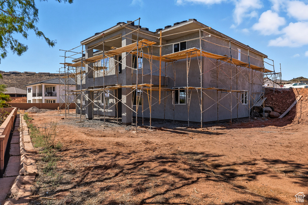 Photo 3 for MLS #2113947 at 1862 N Chapman Dr