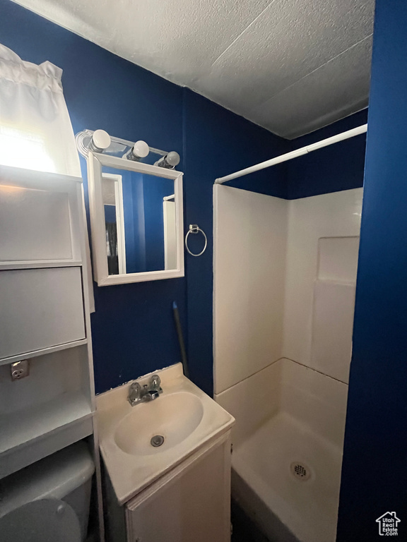 Photo 6 for MLS #2113952 at 1959 W 3985 South #2