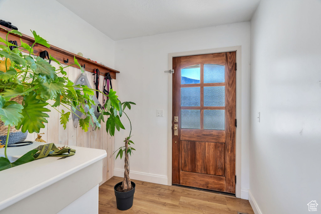 Photo 11 for MLS #2113962 at 93 E Park Dr
