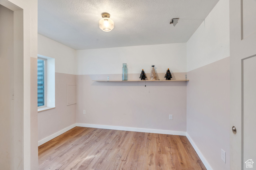 Photo 21 for MLS #2113962 at 93 E Park Dr