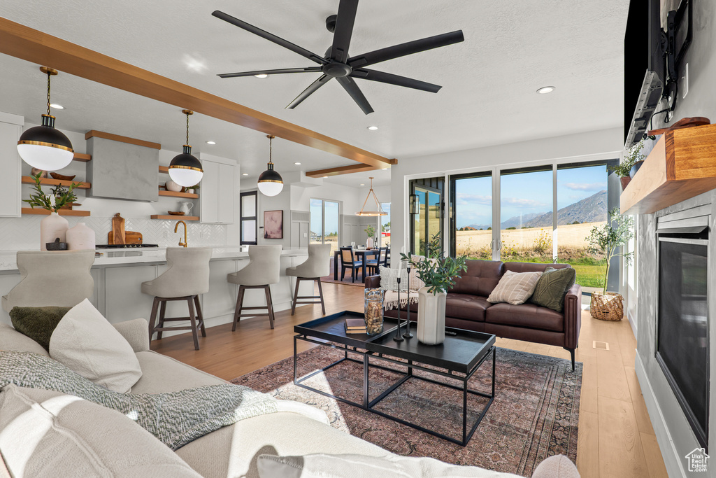 Photo 13 for MLS #2113963 at 994 W Union Bench Dr