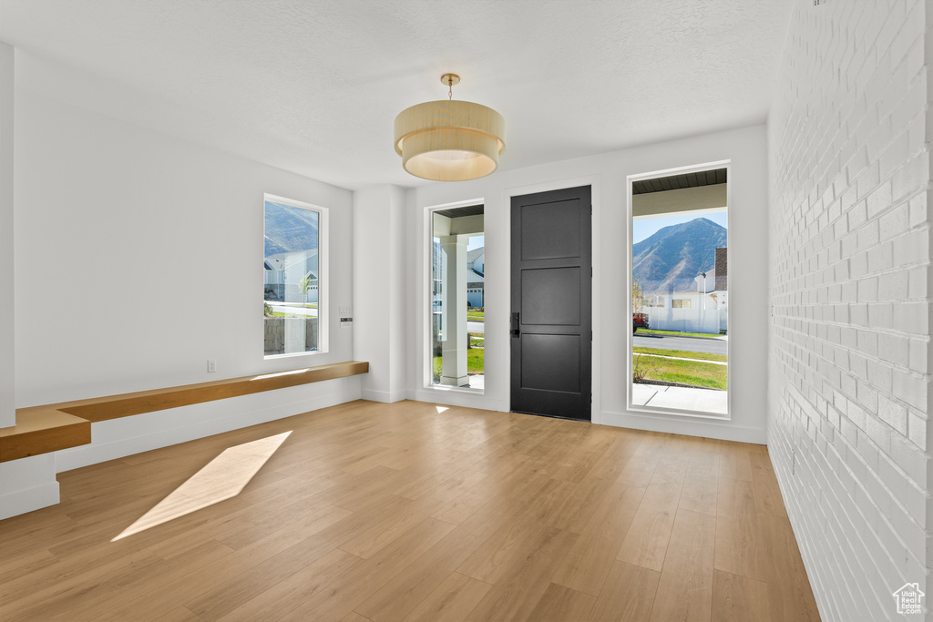 Photo 9 for MLS #2113963 at 994 W Union Bench Dr