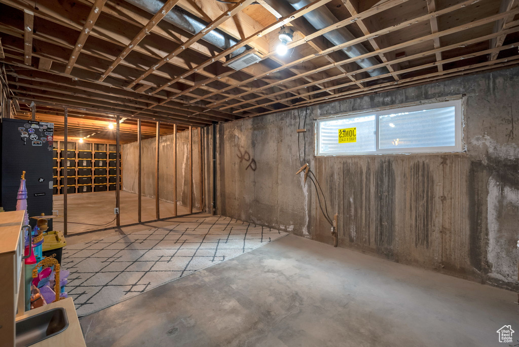 745 S 100 E Salem, UT 84653