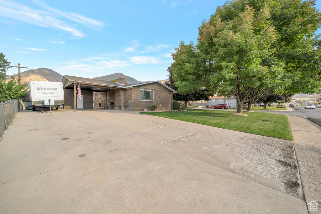 745 S 100 E Salem, UT 84653