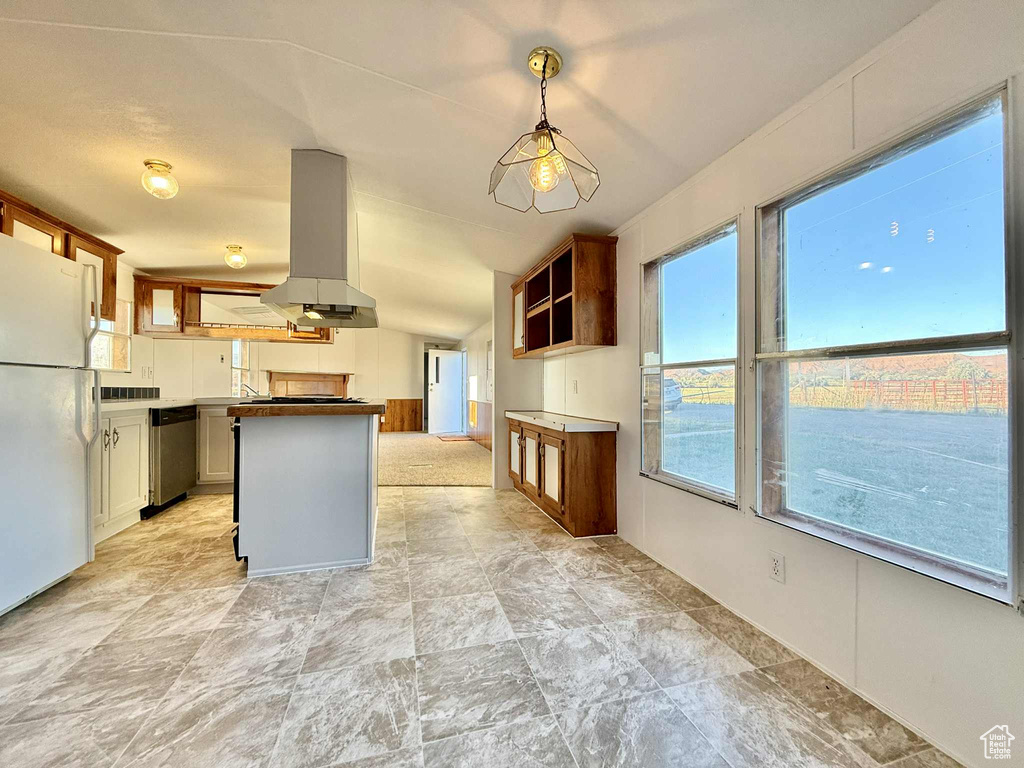 9393 N 9000 E Tridell, UT 84076