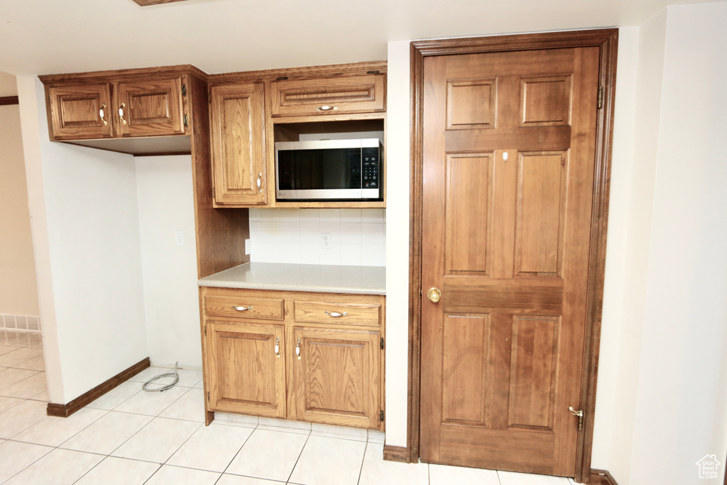 912 W HOLLYCREST DR South Jordan, UT 84095