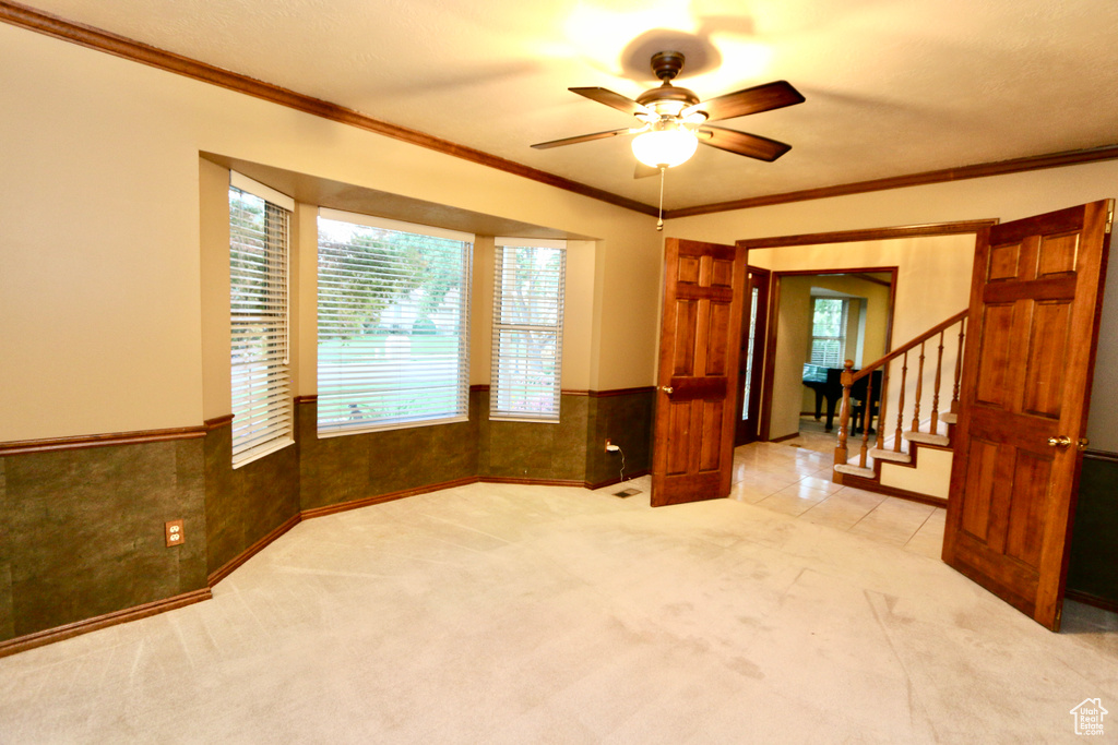 912 W HOLLYCREST DR South Jordan, UT 84095