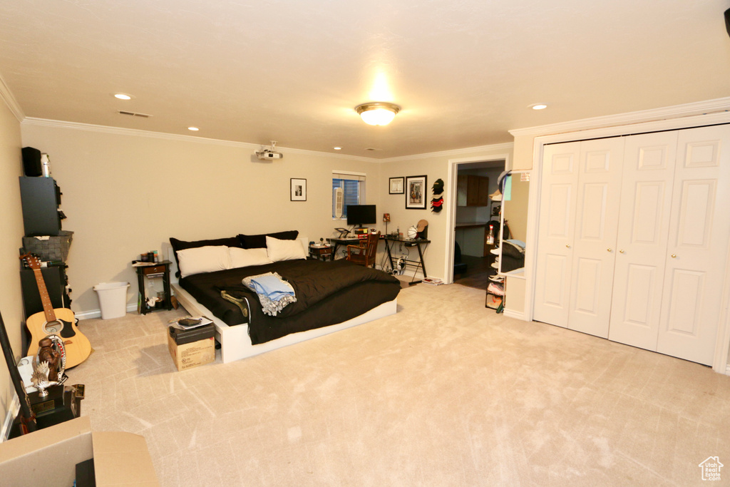 912 W HOLLYCREST DR South Jordan, UT 84095