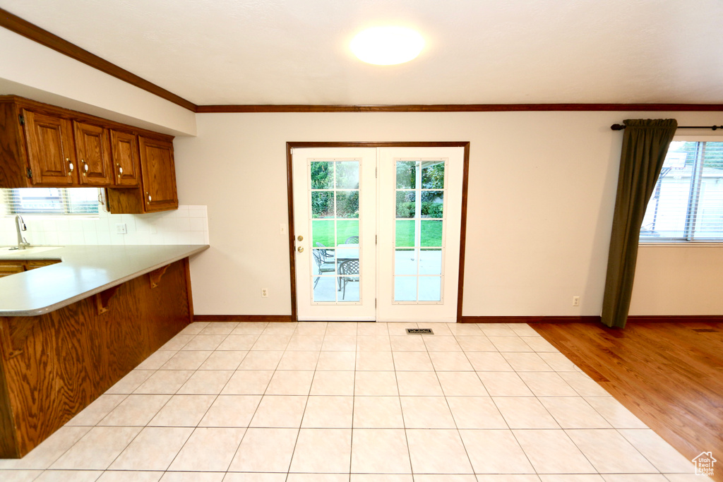 912 W HOLLYCREST DR South Jordan, UT 84095